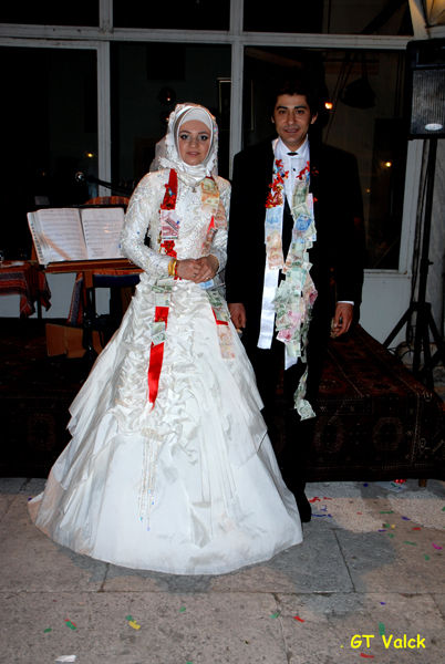 MARIAGE ET DERVICHE TOURNEUR
