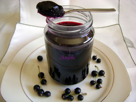 Gel_e_de_cassis_014