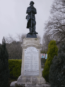 17500___Fontaine_d_Ozillac