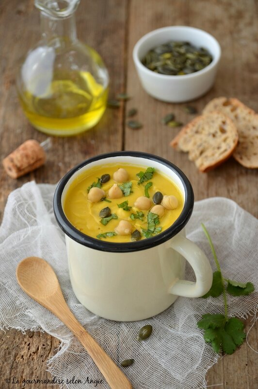 velouté express pois chiches et carottes vegan