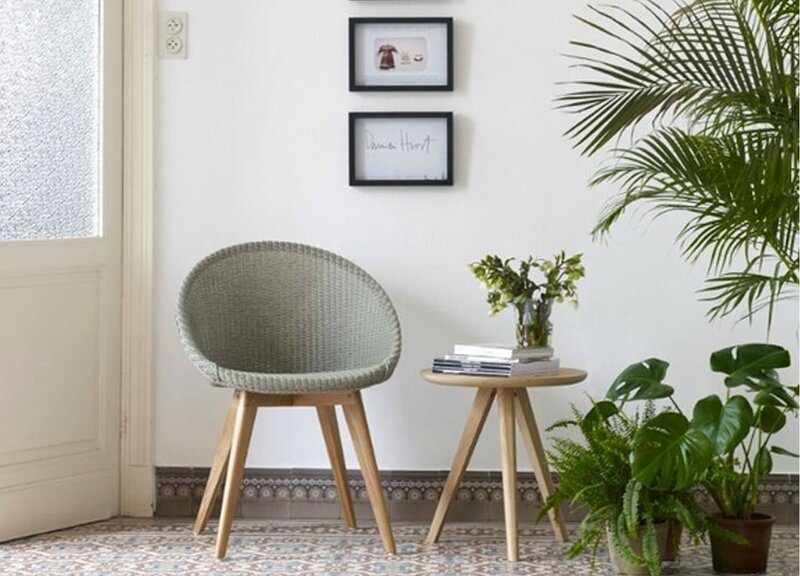 Est-Living-Design-Directory-Classic-with-a-Twist-Vincent-Sheppard-Dining-Setting-3