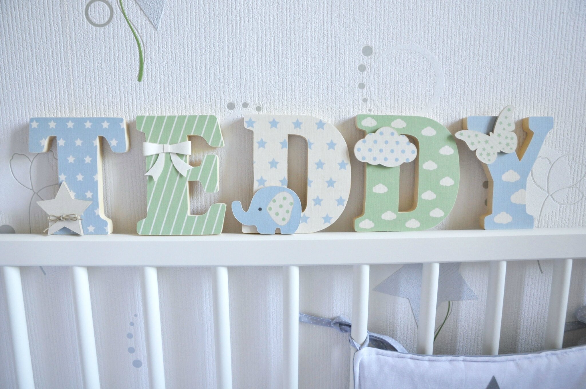 Lettres prénom en bois et tissu imprimé pour chambre de garçon ...