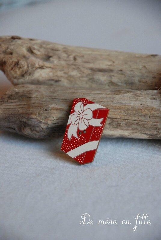 cadeau rectangle rouge