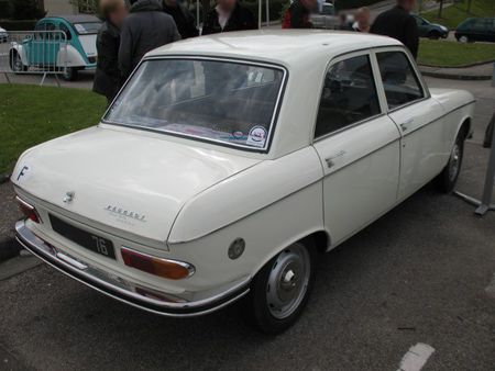 • Peugeot 204 • 70461538_p