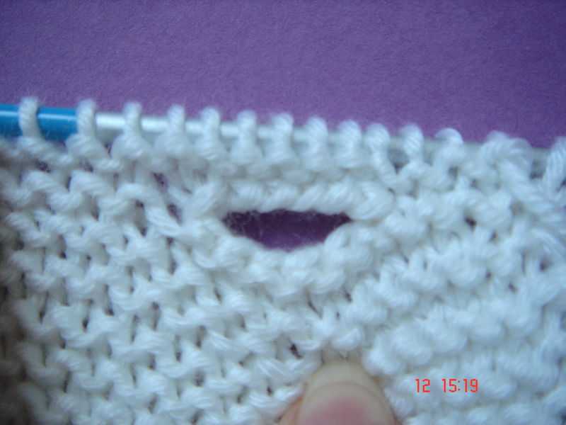 faire une boutonniere en tricot