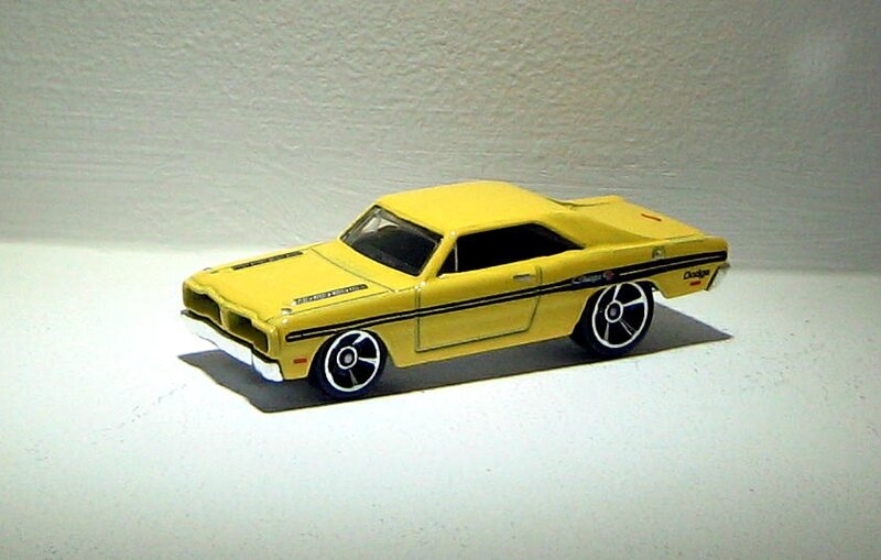 Dodge charger brazilian de 1974 (2014)(Hotwheels)