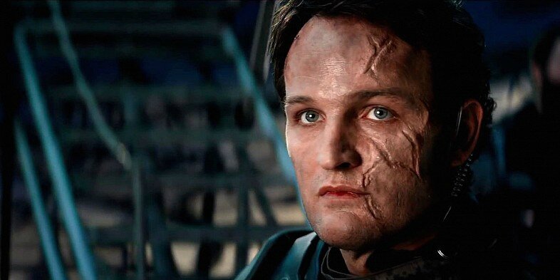 Jason-Clarke-John-Connor-Terminator-Genisys