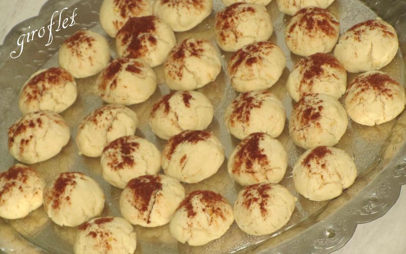 C\u0027est petits gâteaux son délicieux , peux coûteux , rapide et facile à faire .