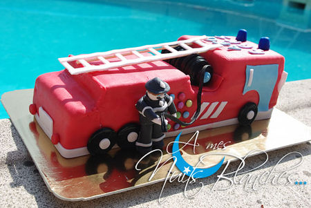 Gâteau d'anniversaire camion de pompier Recettes  - gateau anniversaire pompier