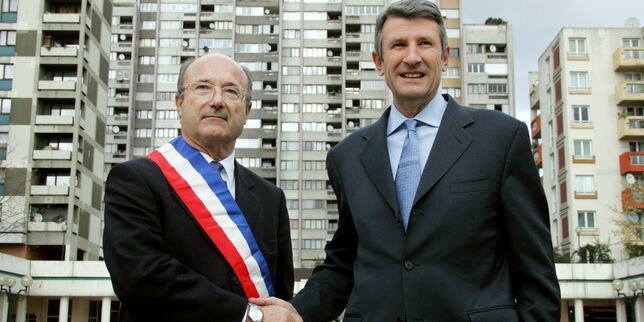759912_3_e7fe_le-maire-d-orange-jacques-bompard-lors-d-une