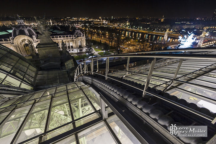 La seine a rencontre paris ivens