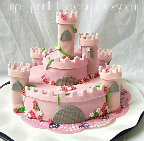 Le gâteau d'anniversaire Petitestetes  - idée de gateau d anniversaire pour petite fille