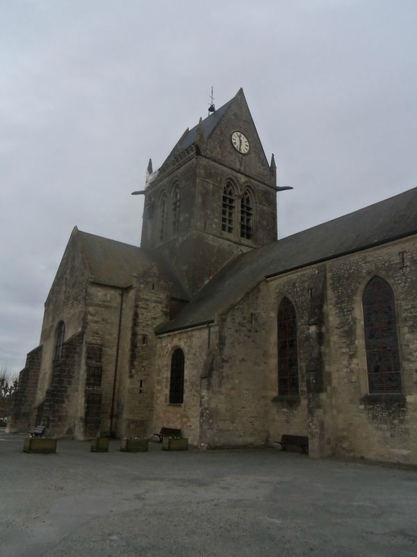 SAINTE MERE EGLISE I patrimoine militaire français