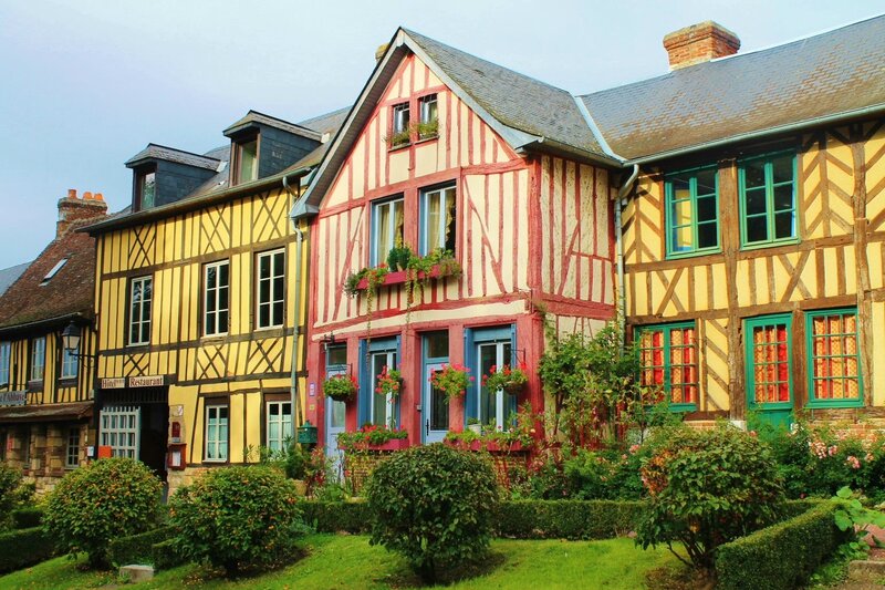 Balades au Bec Helloin et au château D'Arcourt 001
