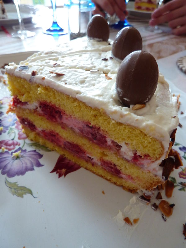 Gâteau de Pâques aux framboises
