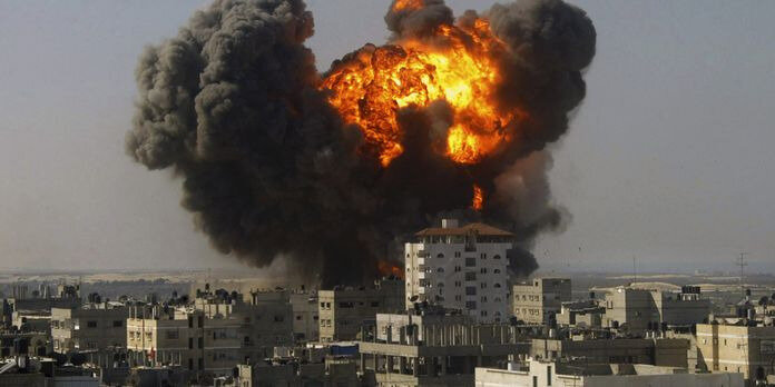 1141451_3_b838_explosion-a-rafah-dans-la-bande-de-gaza