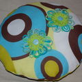 coussin avec fleurs en laine ......