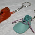 minis chaussures en cuir .......